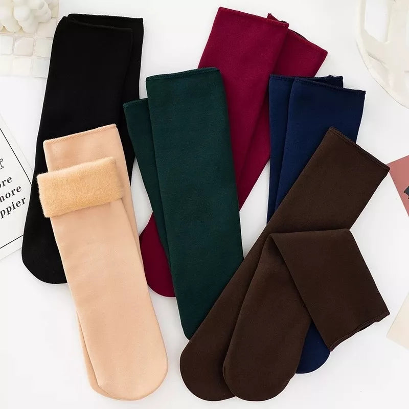 12 pares de calcetines térmicos en colores vibrantes + envió gratis ! 🌟🧦